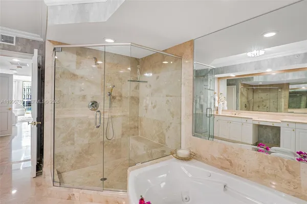 $1,750,000 | 20201 East Country Club Drive, Unit 1903, Aventura, FL 33180