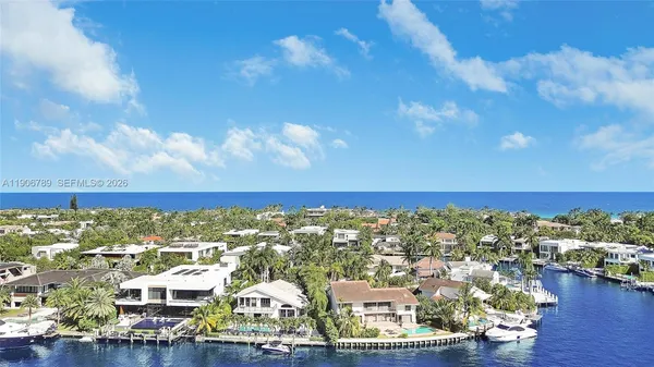 $1,750,000 | 20201 East Country Club Drive, Unit 1903, Aventura, FL 33180