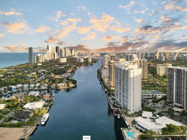 $1,750,000 | 20201 East Country Club Drive, Unit 1903, Aventura, FL 33180