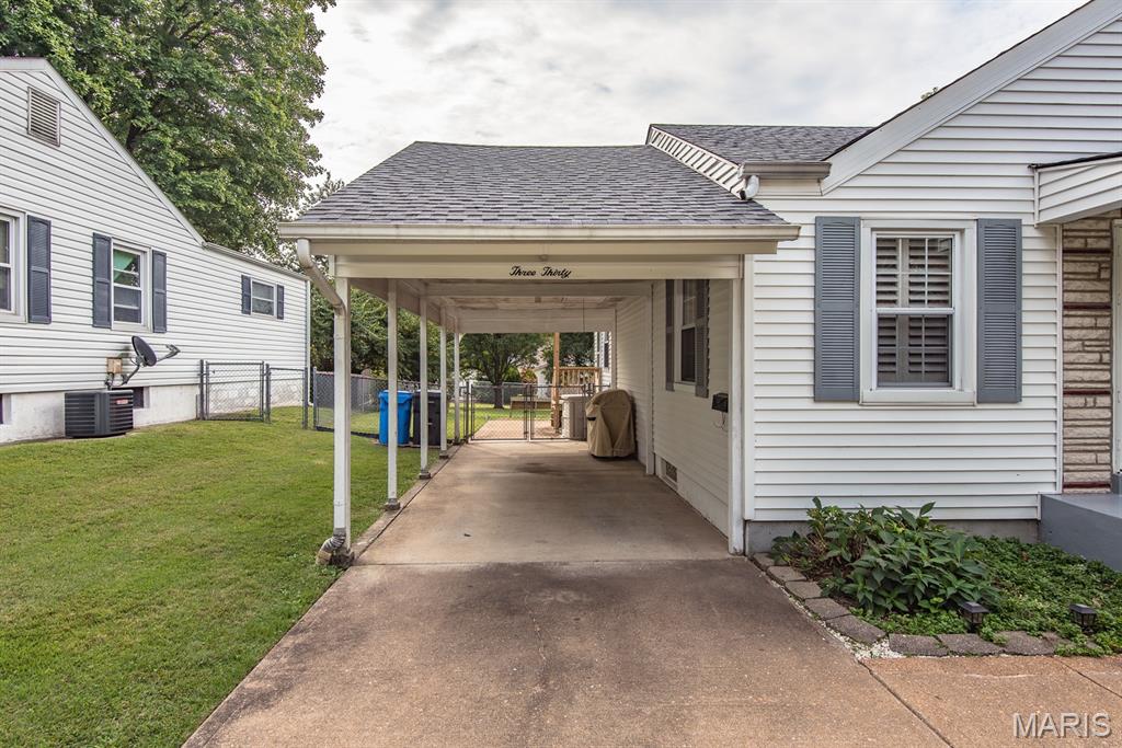 330 Derhake Road Florissant, MO 63031 - Photo 38 of 40 Gallery Image 38