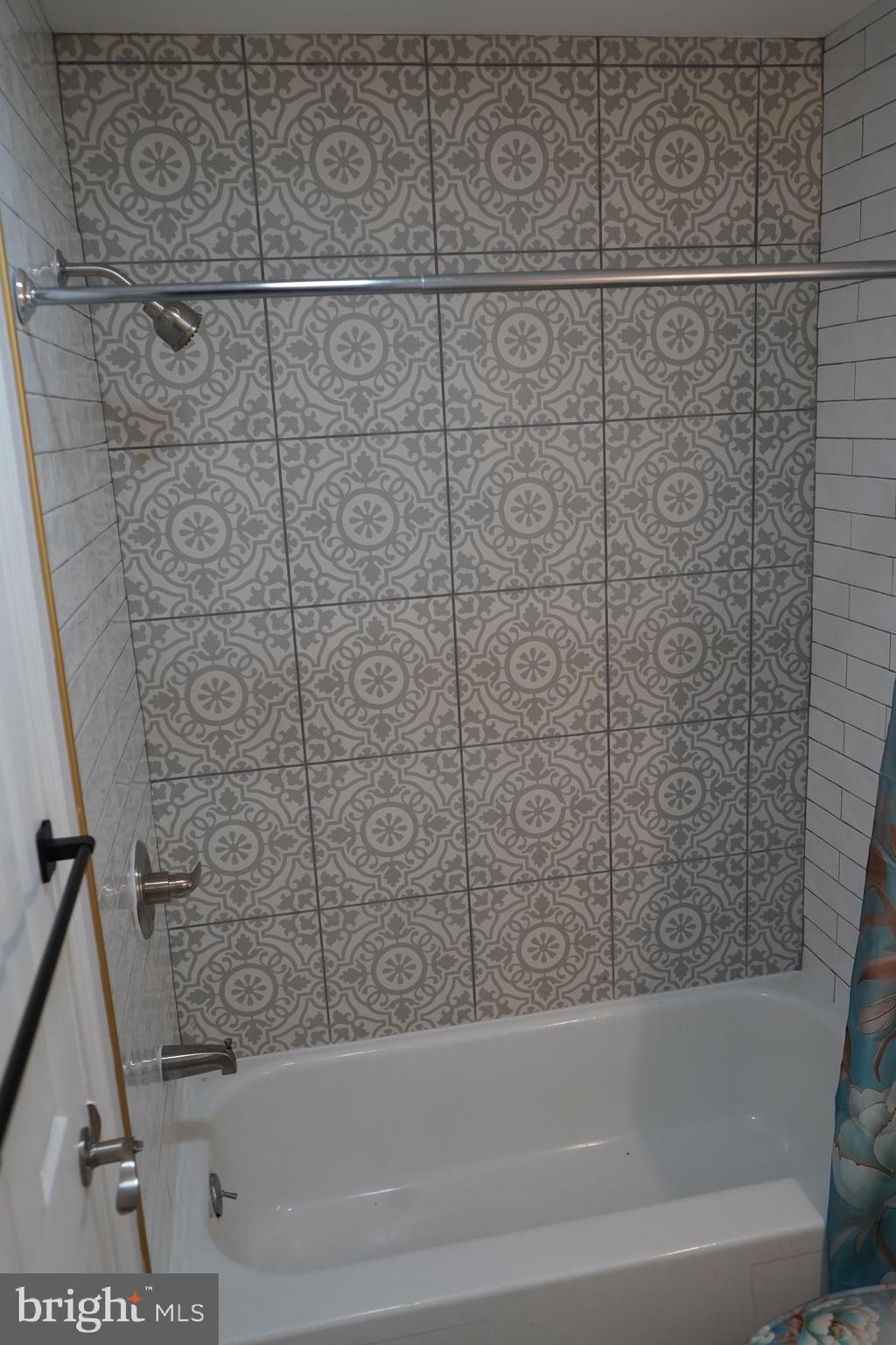 1886 Grempler Way Edgewood, MD 21040 - Photo 35 of 67 Mainbath4