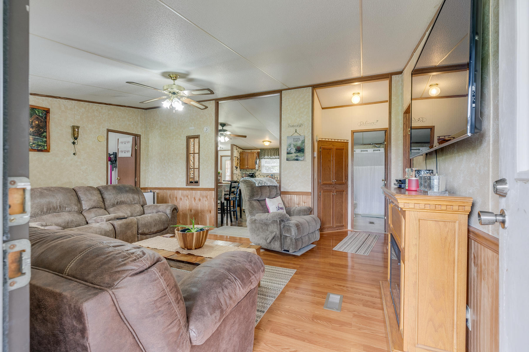 282 Roscoe Fitz Road Gray, TN 37615 - Photo 6 of 32 4DA58699-149E-4FEE-B4A5-FF210A88E73F