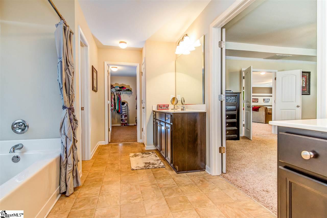 422 Timber Ridge Lane Duncan, SC 29334 - Photo 33 of 36 Gallery Image 33