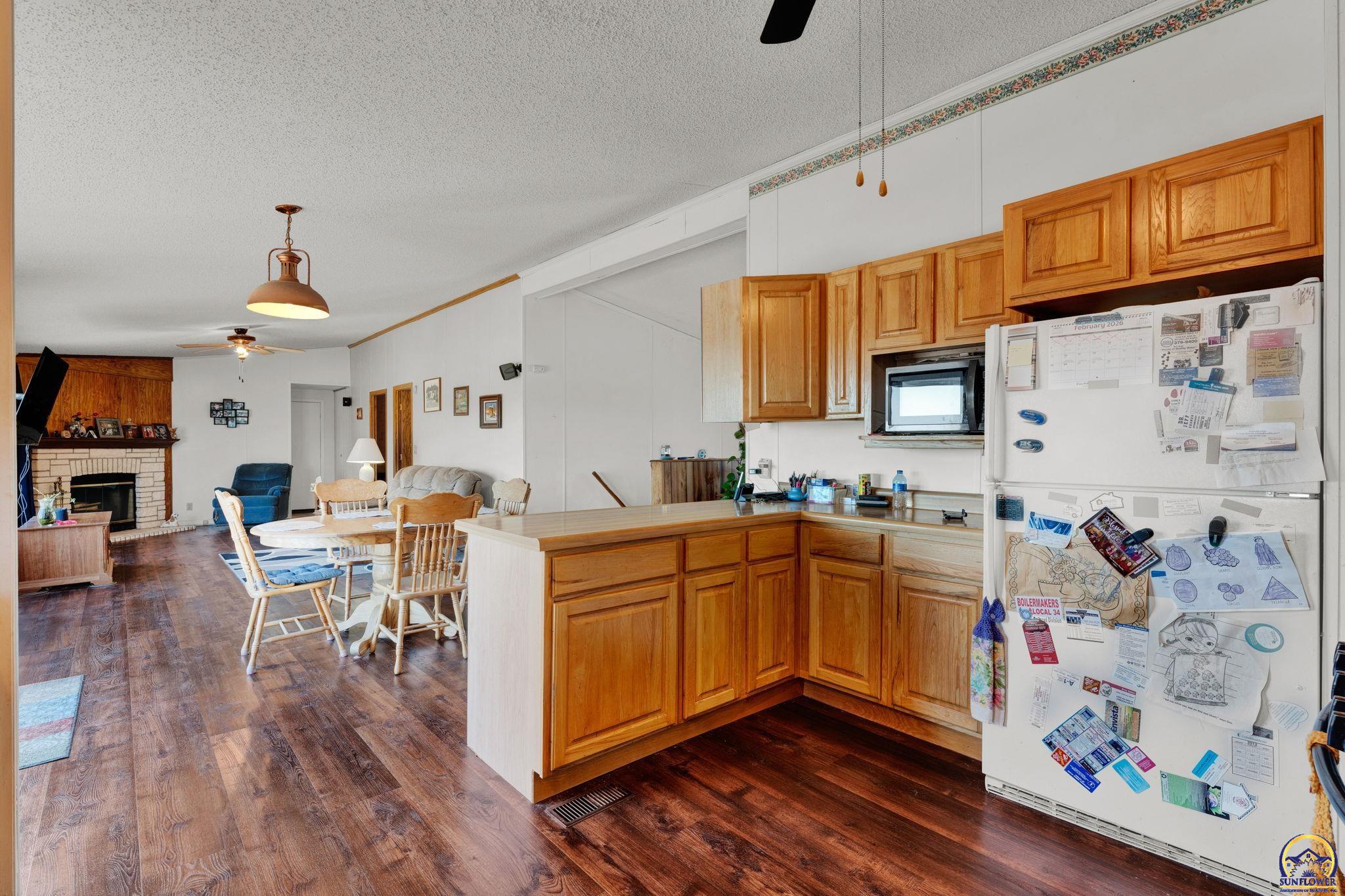 8240 Southeast Green Road Berryton, KS 66409 - Photo 12 of 32