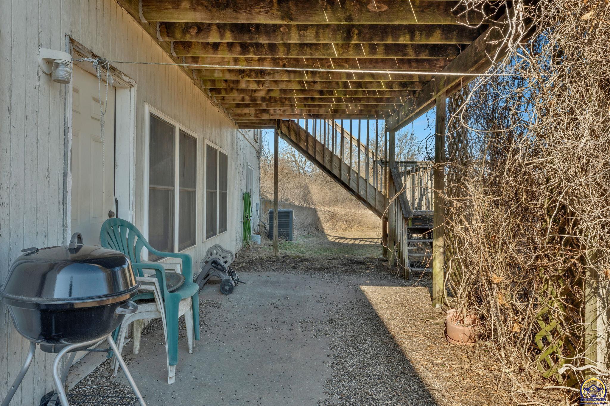 8240 Southeast Green Road Berryton, KS 66409 - Photo 26 of 32