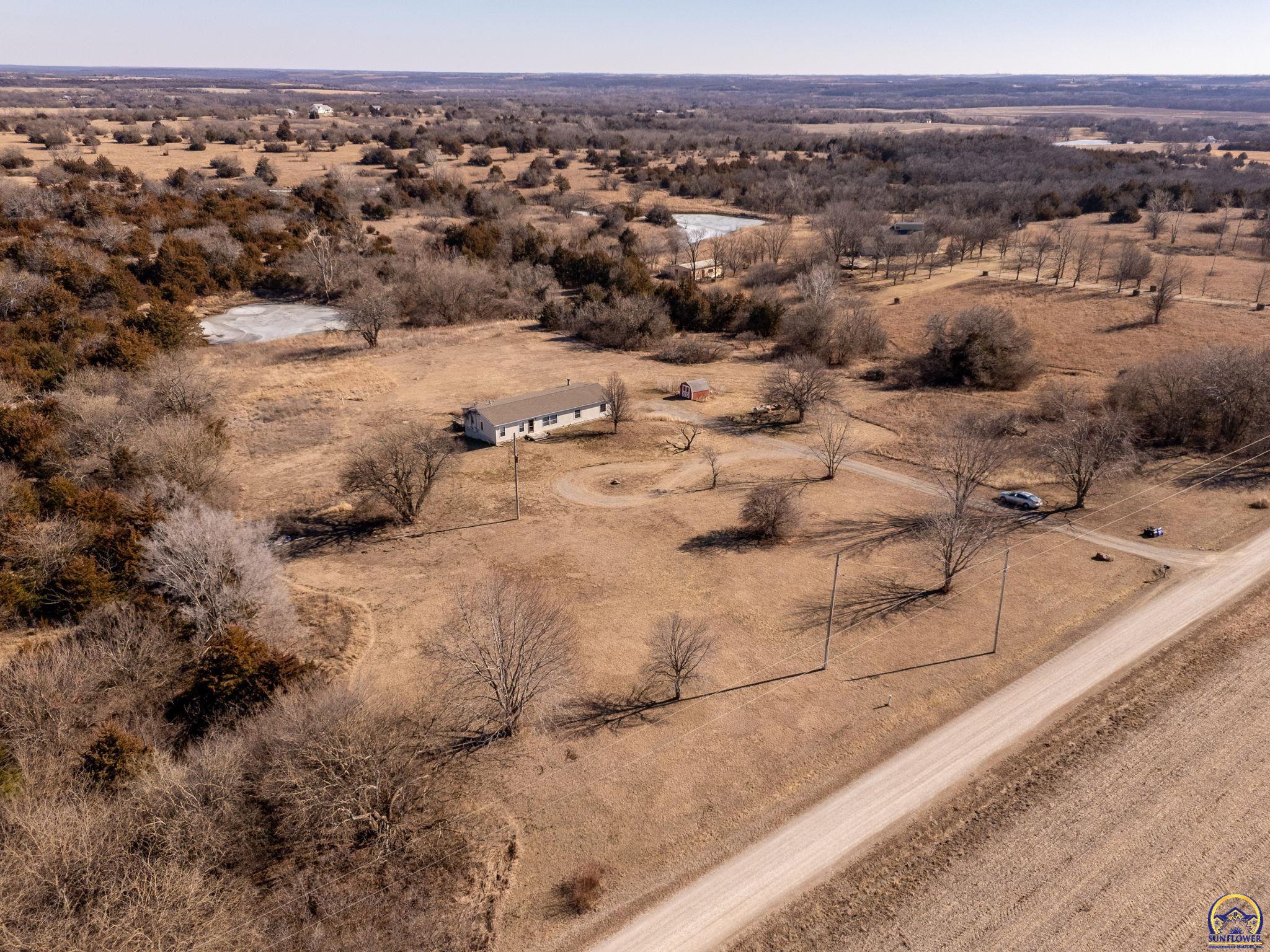 8240 Southeast Green Road Berryton, KS 66409 - Photo 29 of 32