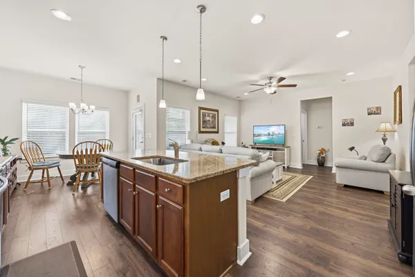 $350,000 | 325 Brighton Place, Conway, SC 29526