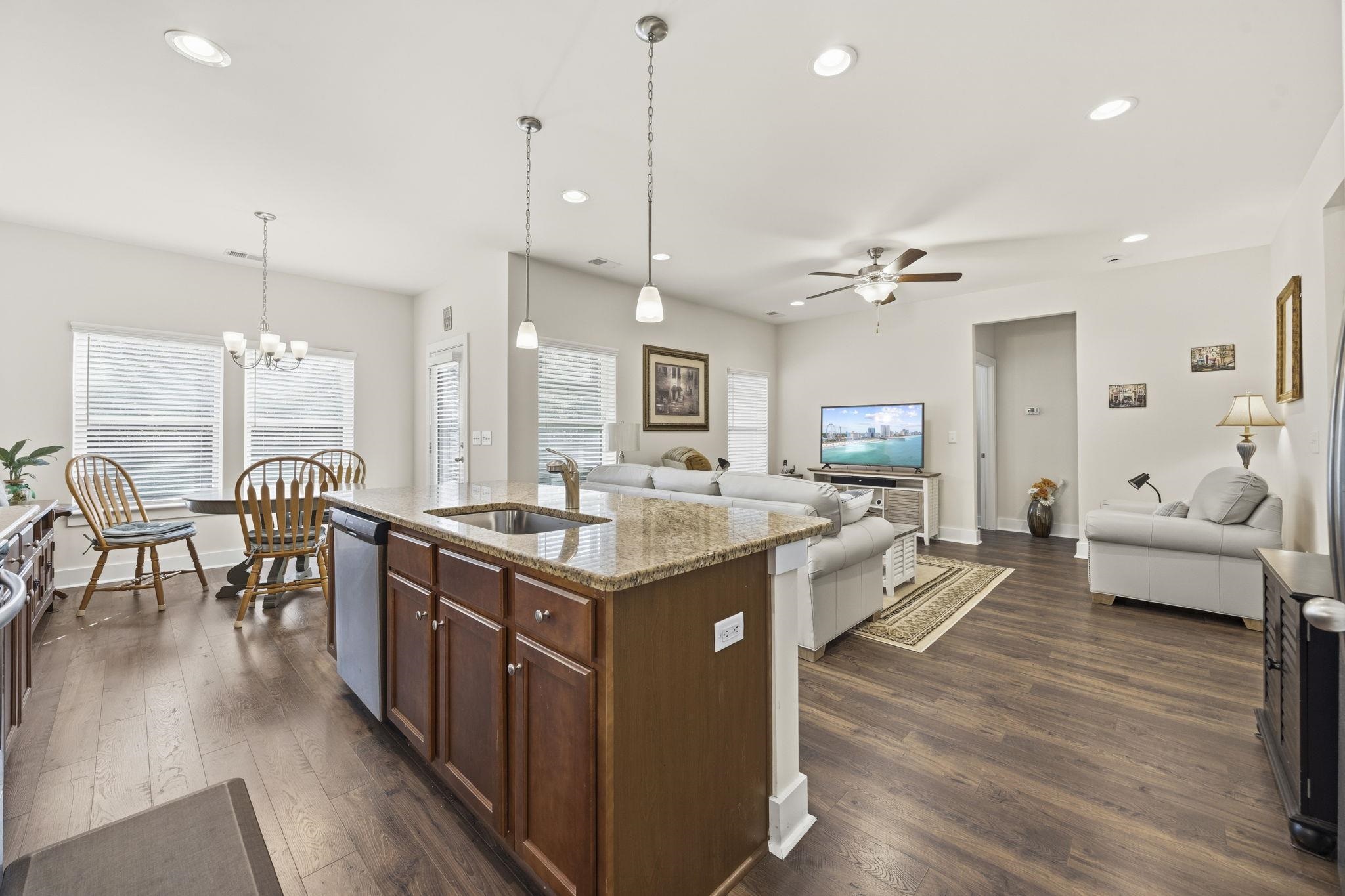 325 Brighton Place Conway, SC 29526 - Photo 17 of 37