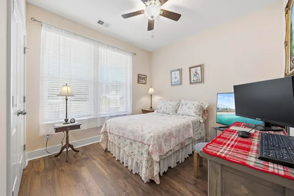 $350,000 | 325 Brighton Place, Conway, SC 29526