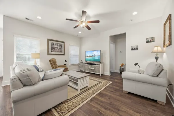 $350,000 | 325 Brighton Place, Conway, SC 29526