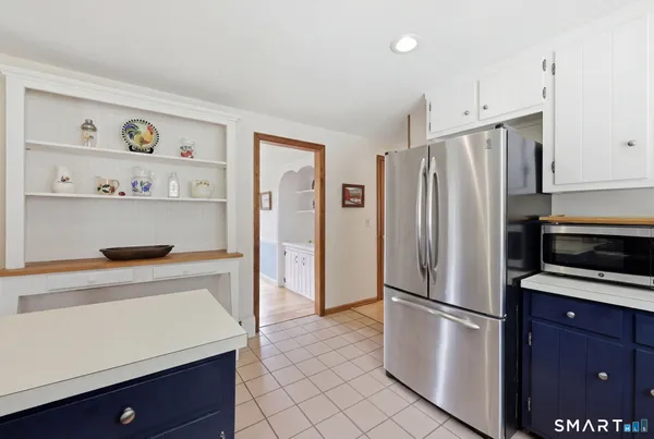 $429,900 | 15 Mohawk Drive, Canton, CT 06019