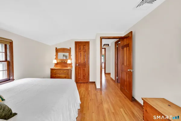 $429,900 | 15 Mohawk Drive, Canton, CT 06019