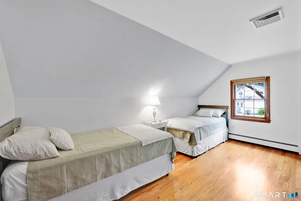 $429,900 | 15 Mohawk Drive, Canton, CT 06019