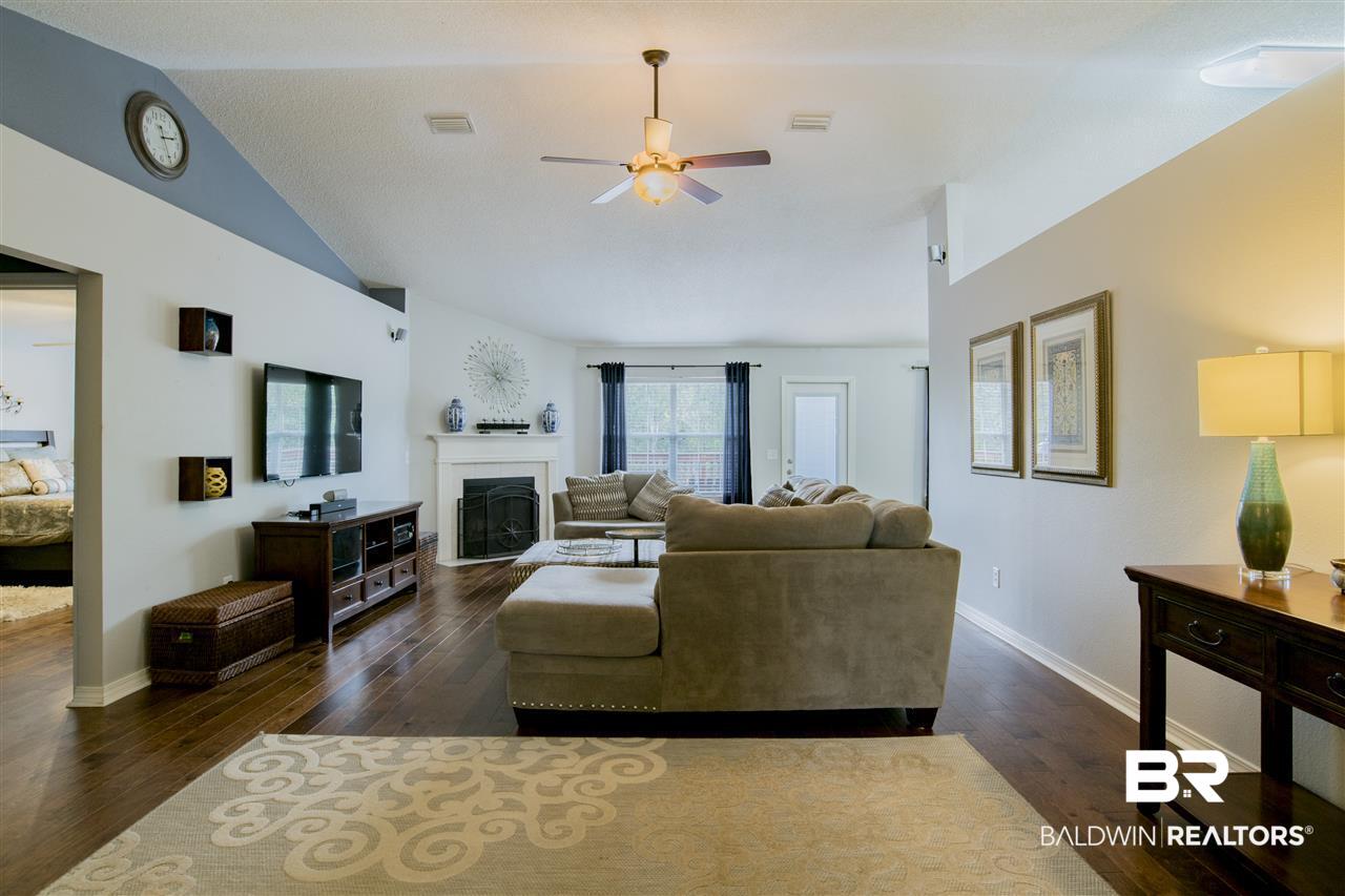 28303 Cypress Loop Daphne, AL 36526 - Photo 4 of 30