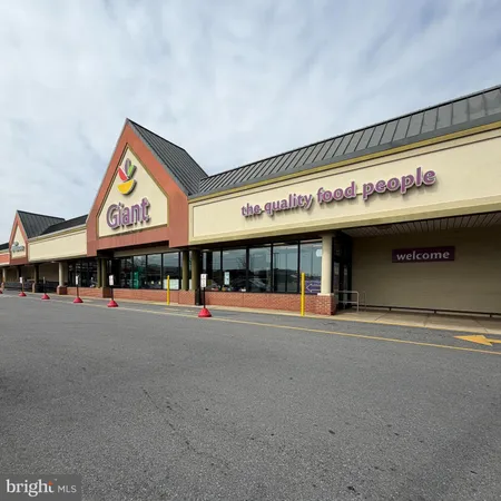 $1,850 | 924 7th Street, Laurel, MD 20707