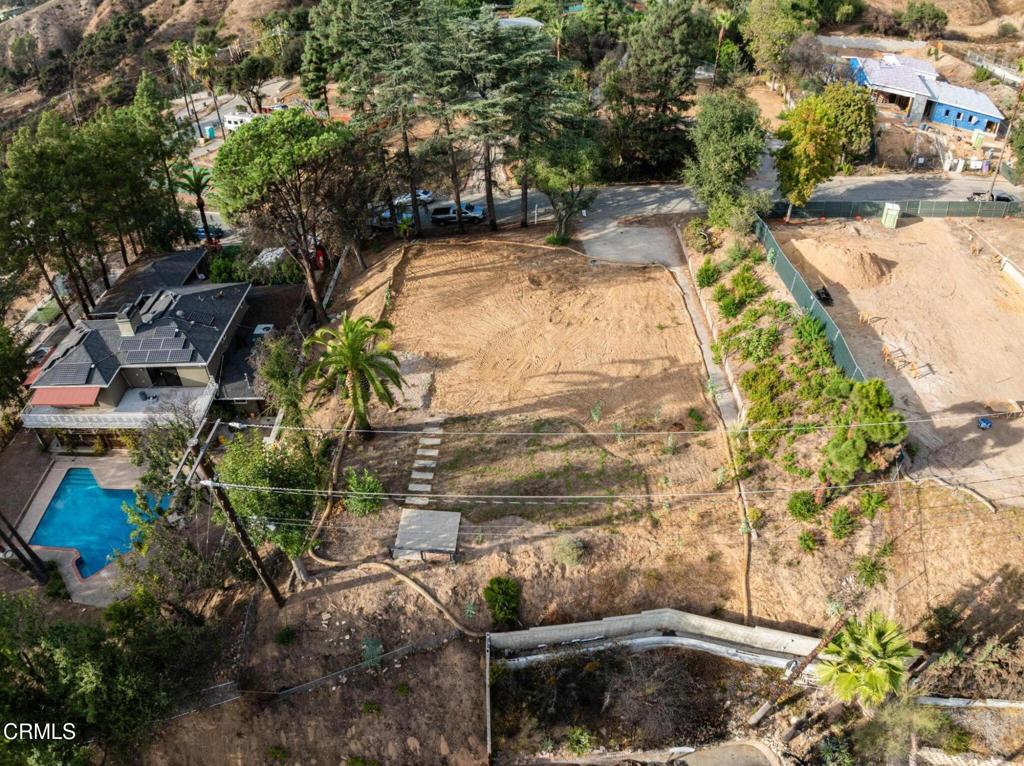 446 Devonwood Road Altadena, CA 91001 - Photo 3 of 13 a view of yard along with trees