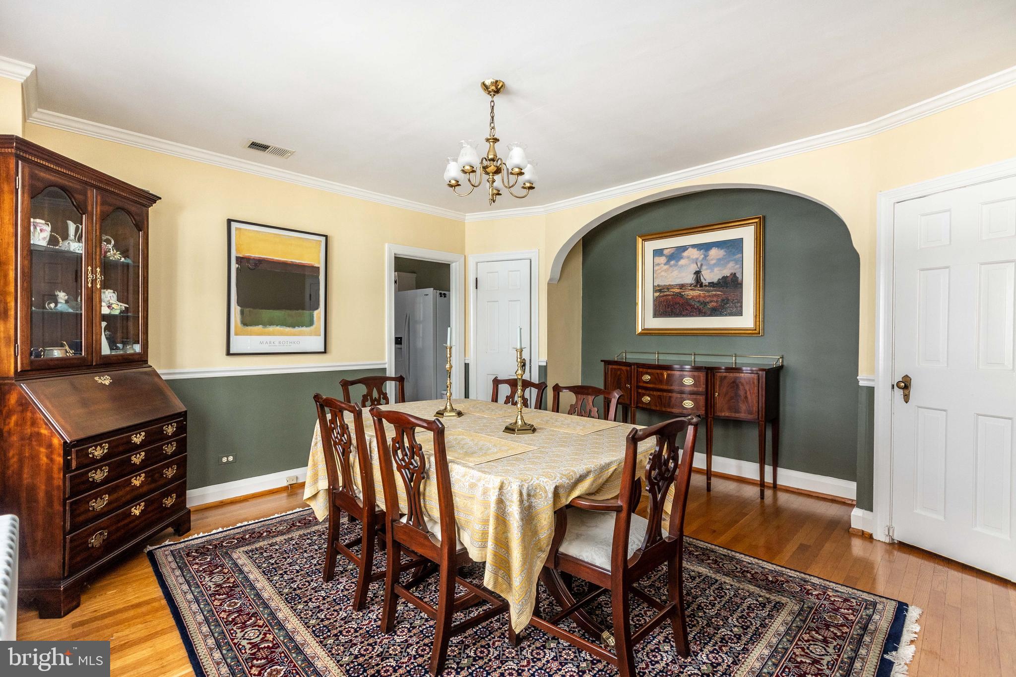 3711 Keswick Road Baltimore, MD 21211 - Photo 8 of 30 Dining rom with buffet nook