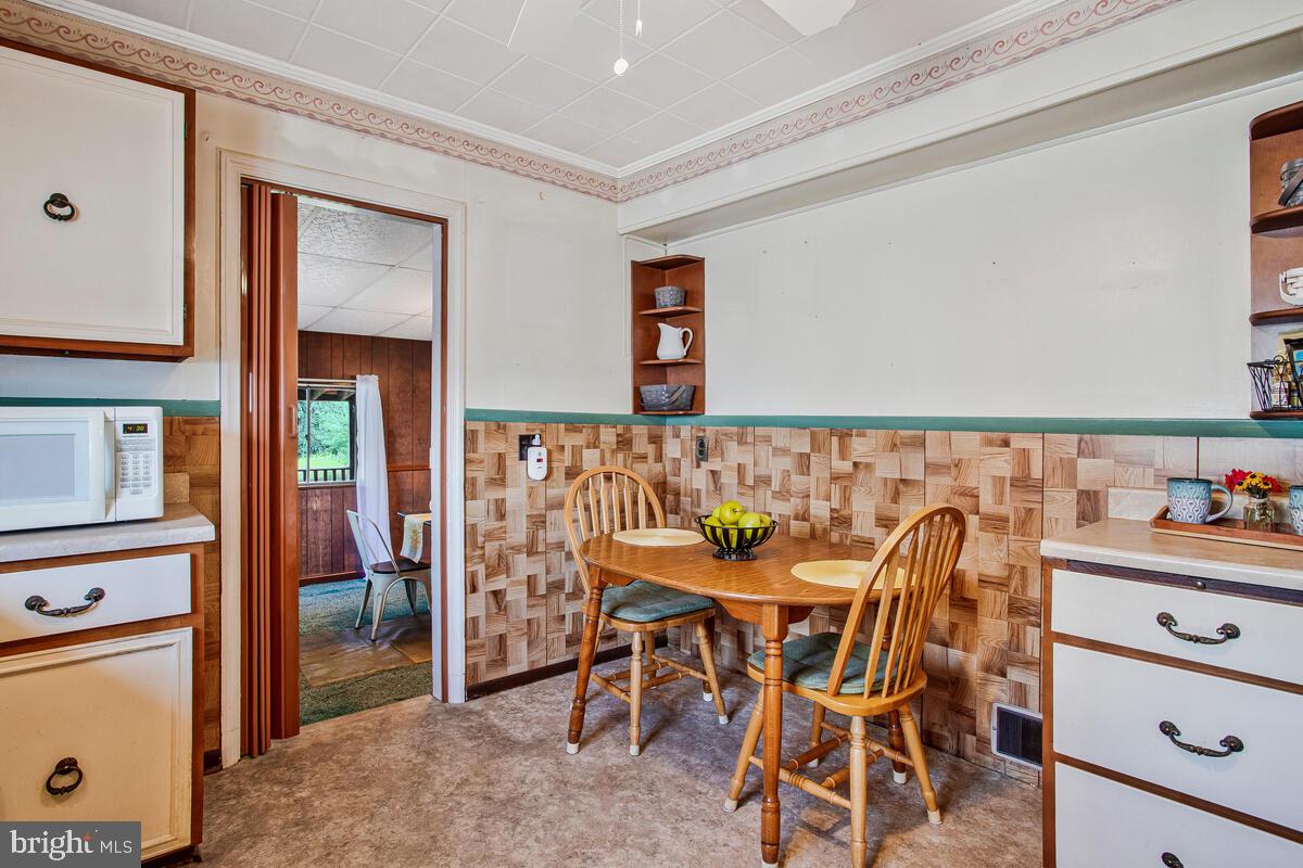 17 Mansion Road Linthicum Heights, MD 21090 - Photo 18 of 42 Kitchen