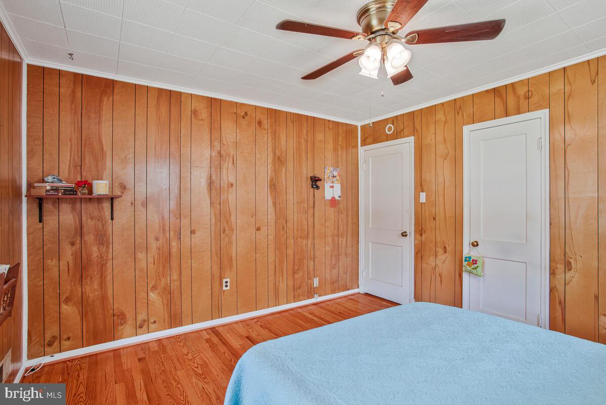 17 Mansion Road Linthicum Heights, MD 21090 - Photo 23 of 42 Primary Bedroom