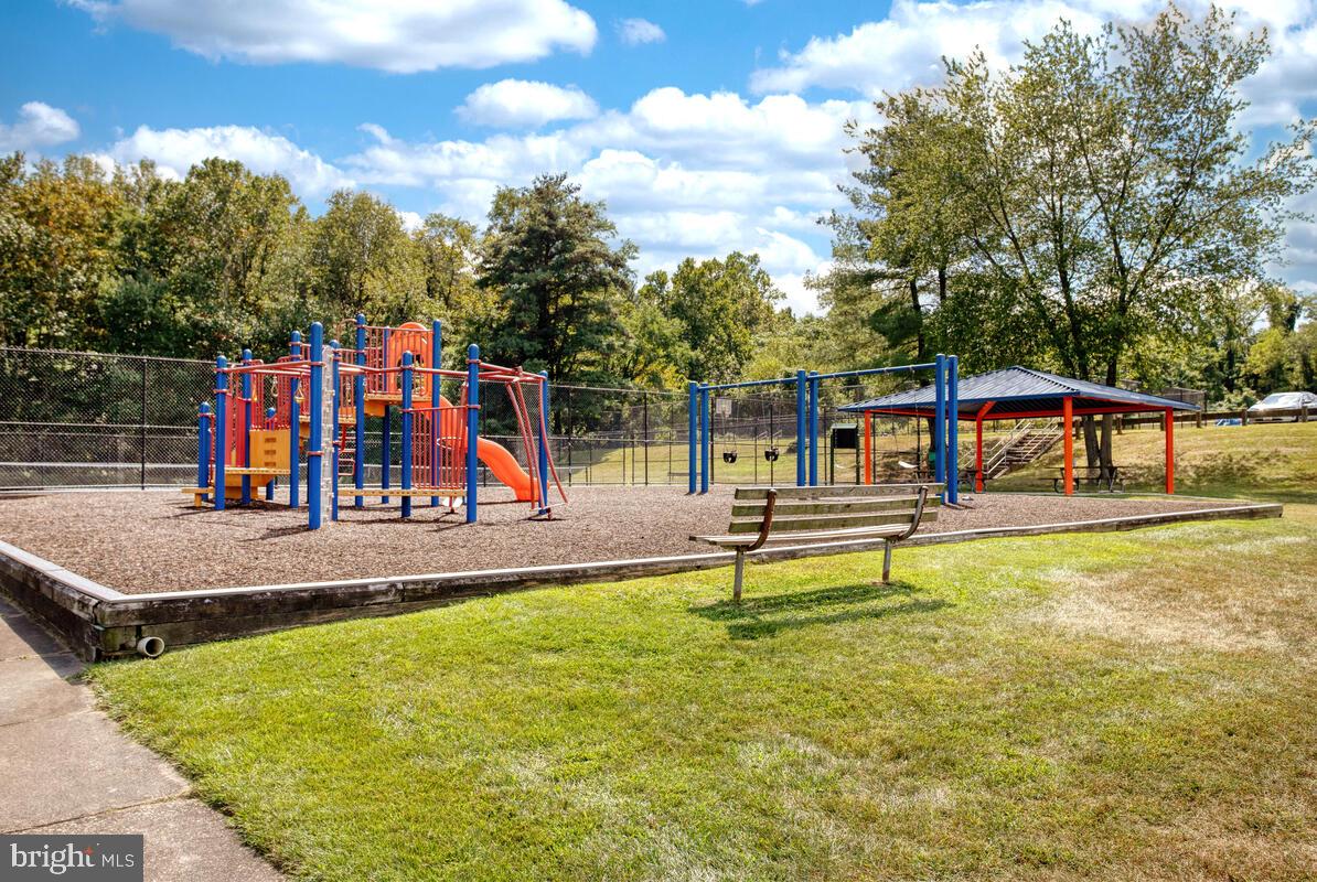 17 Mansion Road Linthicum Heights, MD 21090 - Photo 38 of 42 Overlook Park Playground