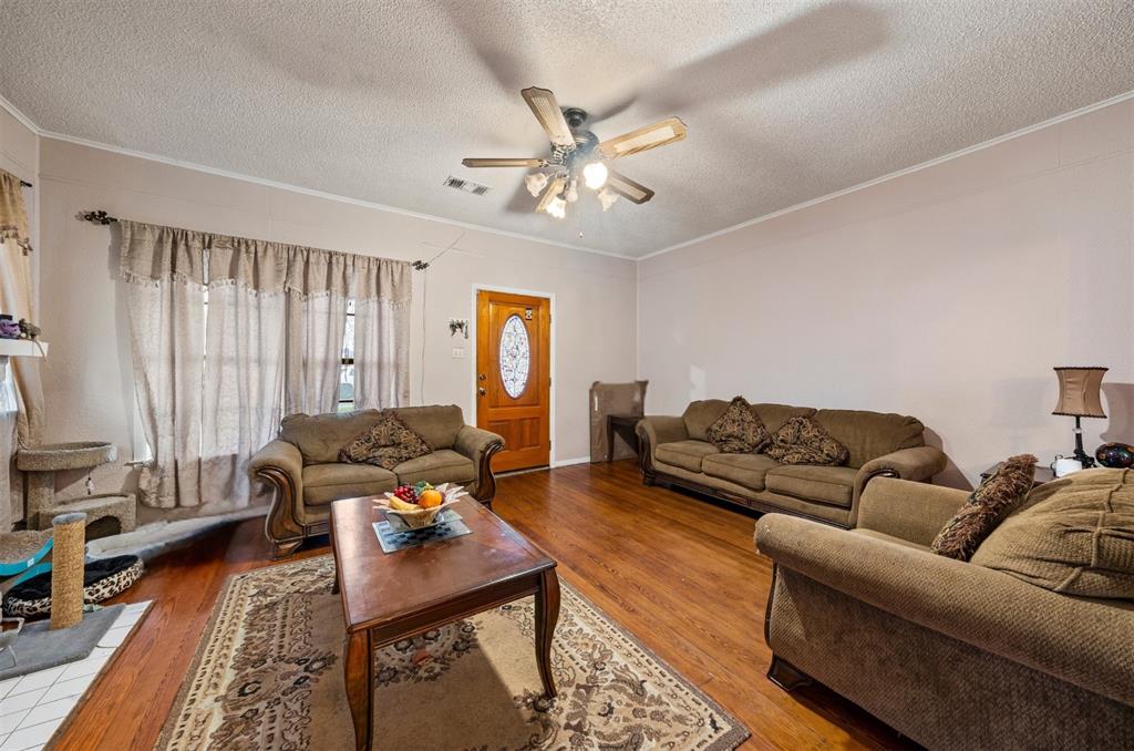 1725 Summer Avenue Waco, TX 76708 - Photo 2 of 13