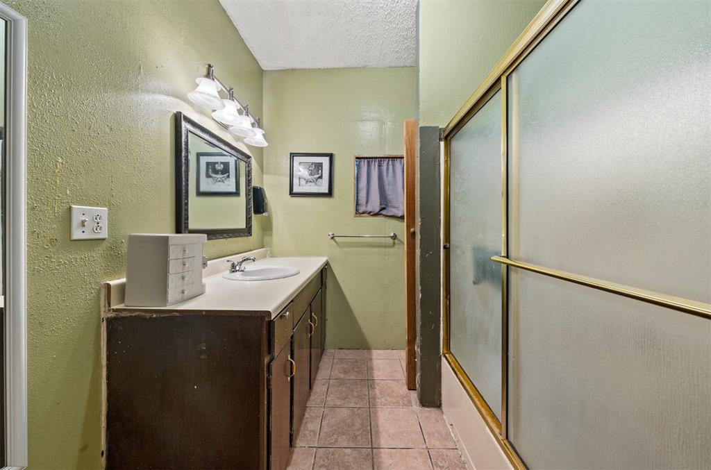 1725 Summer Avenue Waco, TX 76708 - Photo 10 of 13