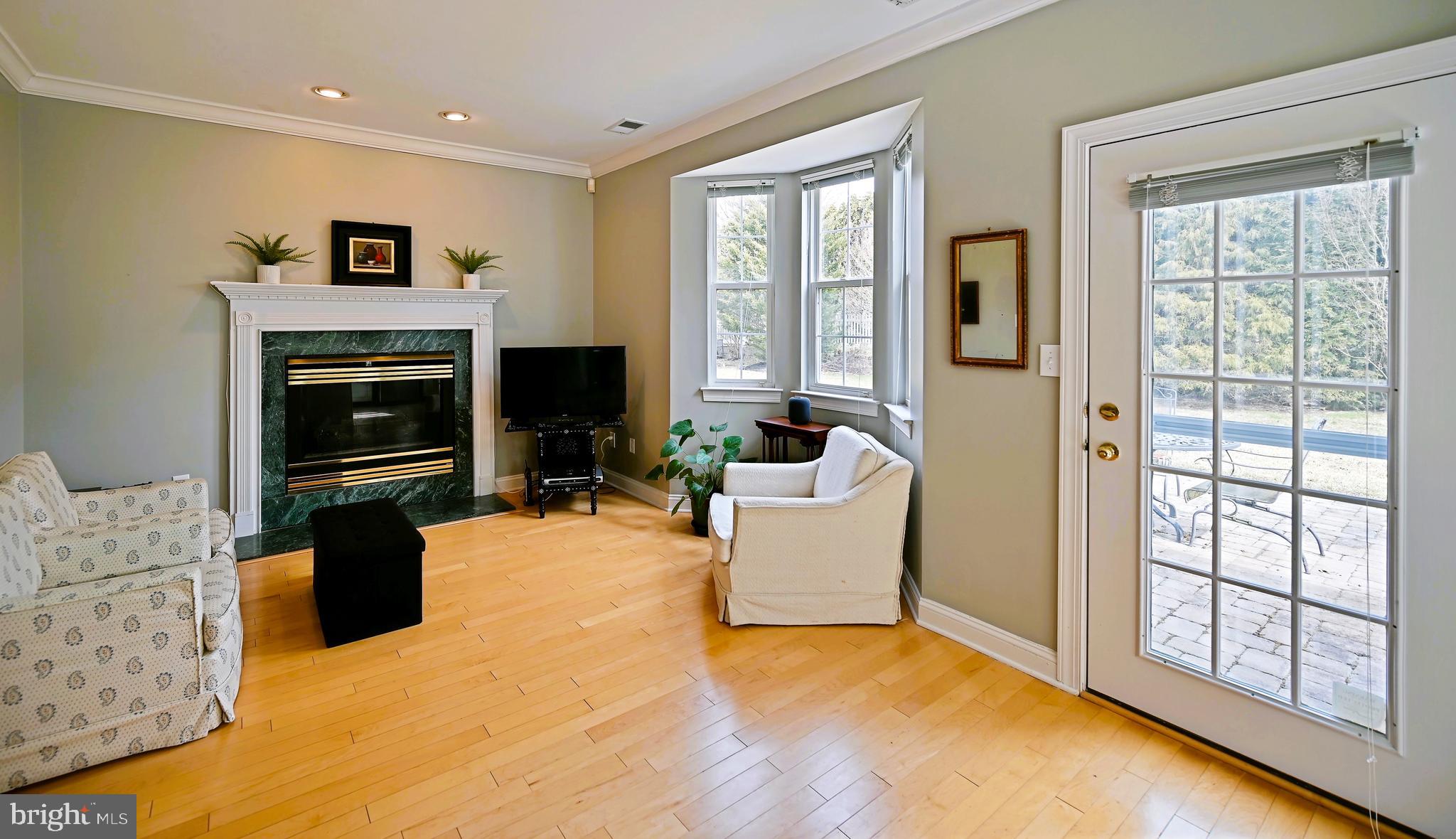 412 Denow Road Pennington, NJ 08534 - Photo 13 of 31