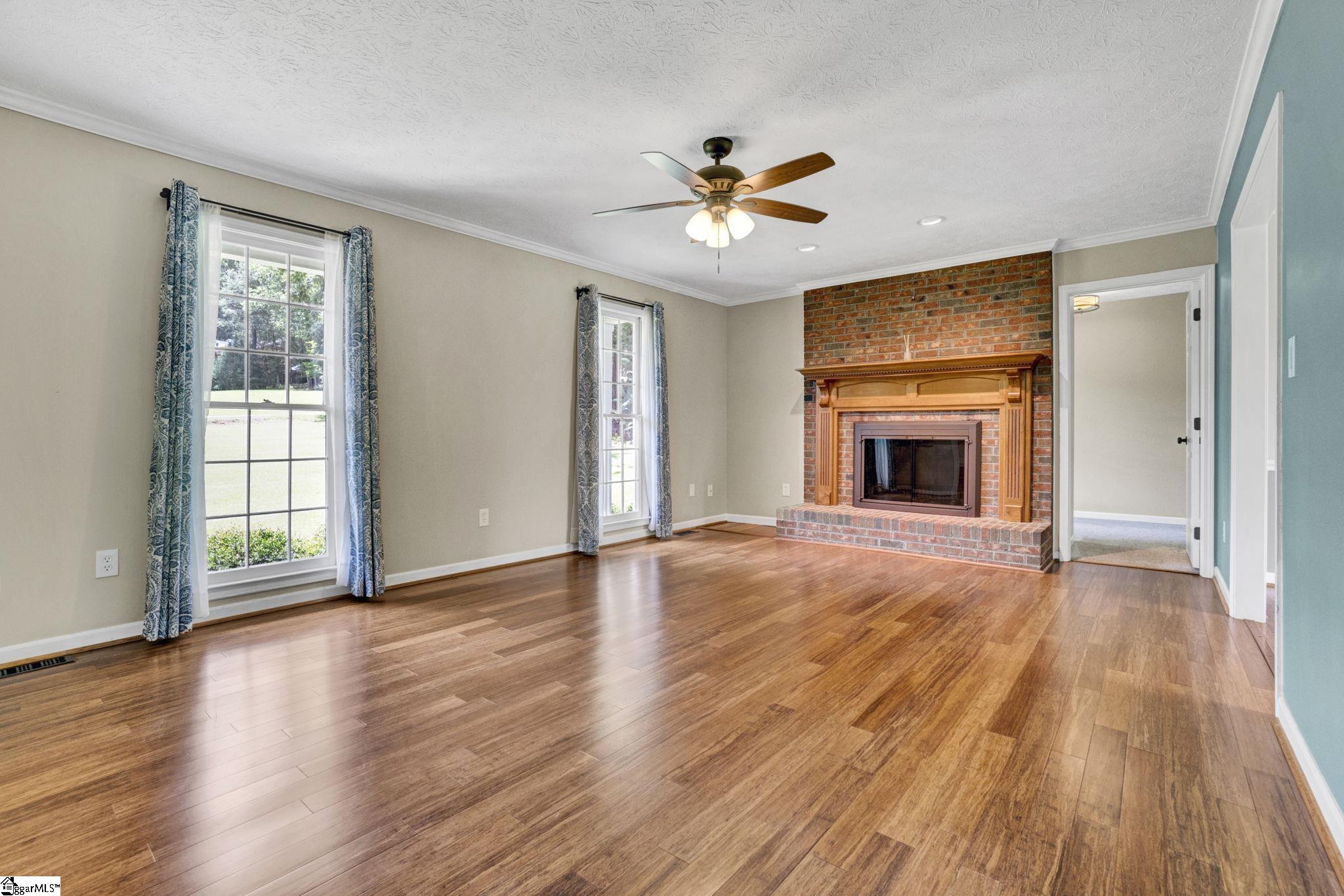 108 Syracuse Road Easley, SC 29642 - Photo 5 of 50