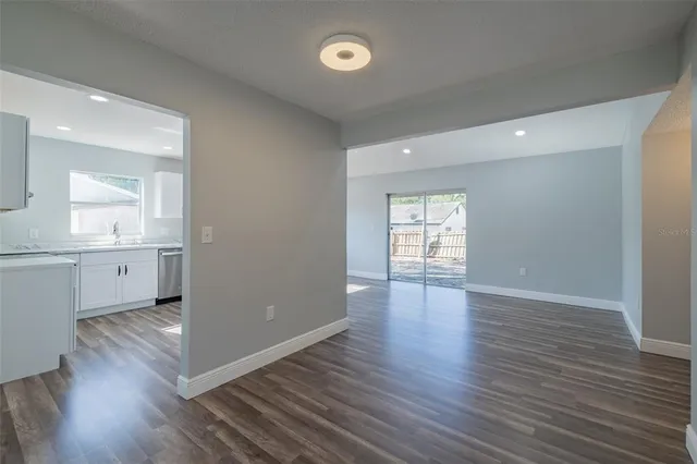 $340,000 | 2401 Devonwoode Place, Seffner, FL 33584