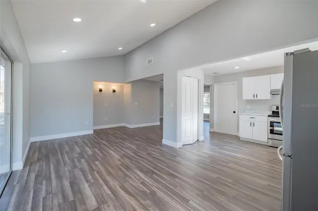 $340,000 | 2401 Devonwoode Place, Seffner, FL 33584