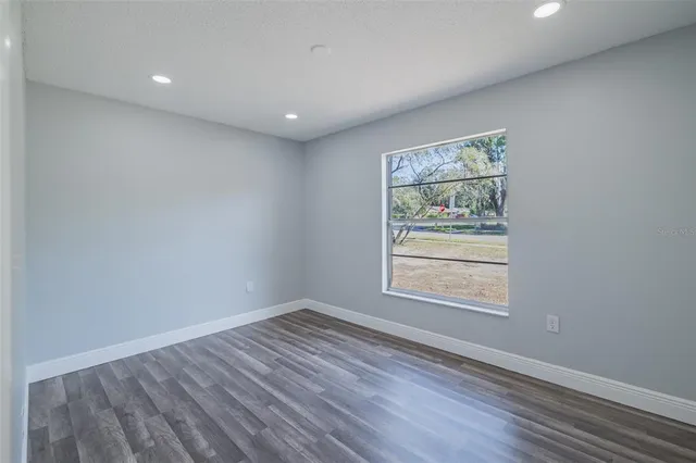 $340,000 | 2401 Devonwoode Place, Seffner, FL 33584