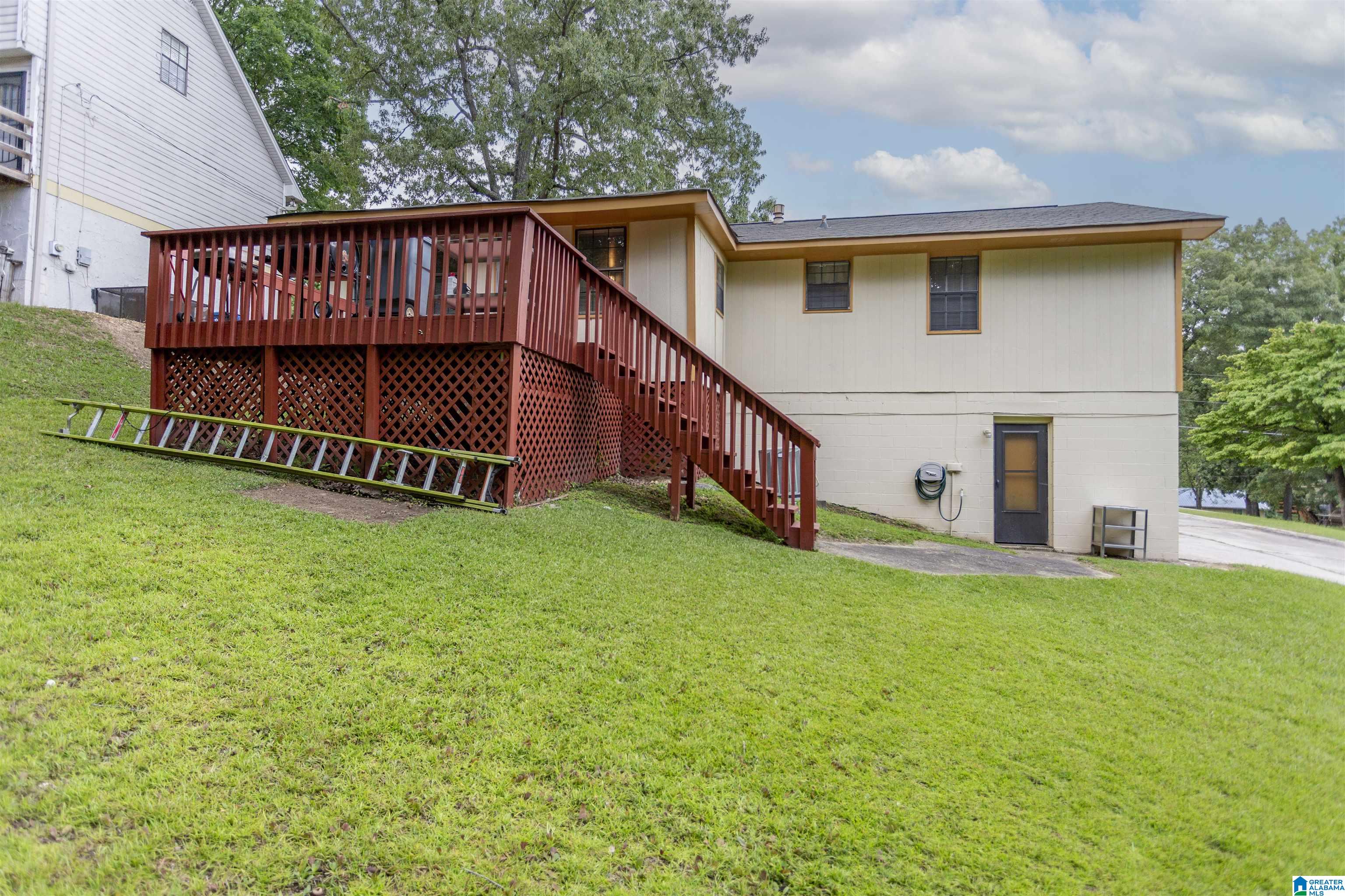 609 Live Oak Circle Fairfield, AL 35064 - Photo 27 of 28