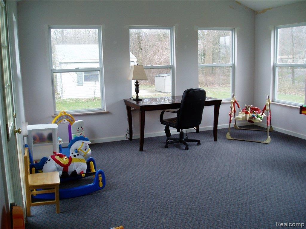 21425 Merriman Road New Boston, MI 48164 - Photo 12 of 16 Florida Room
