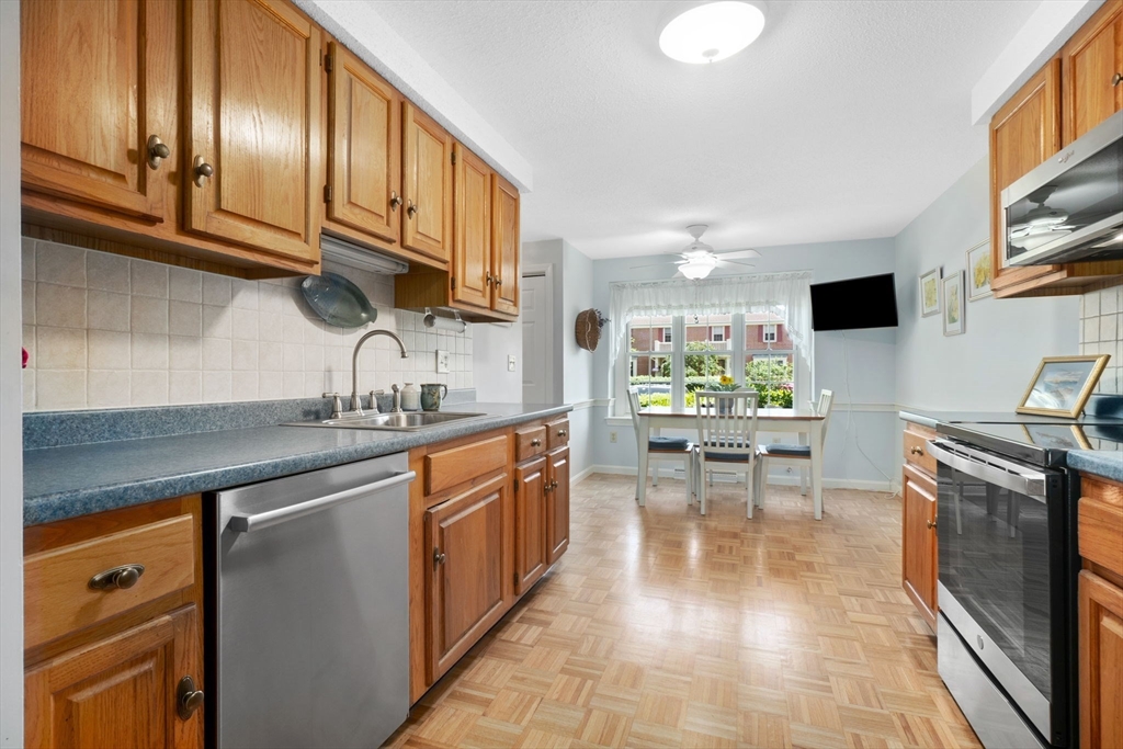 84 Village Post Road, Unit 84 Danvers, MA 01923 - Photo 8 of 41 Gallery Image 8