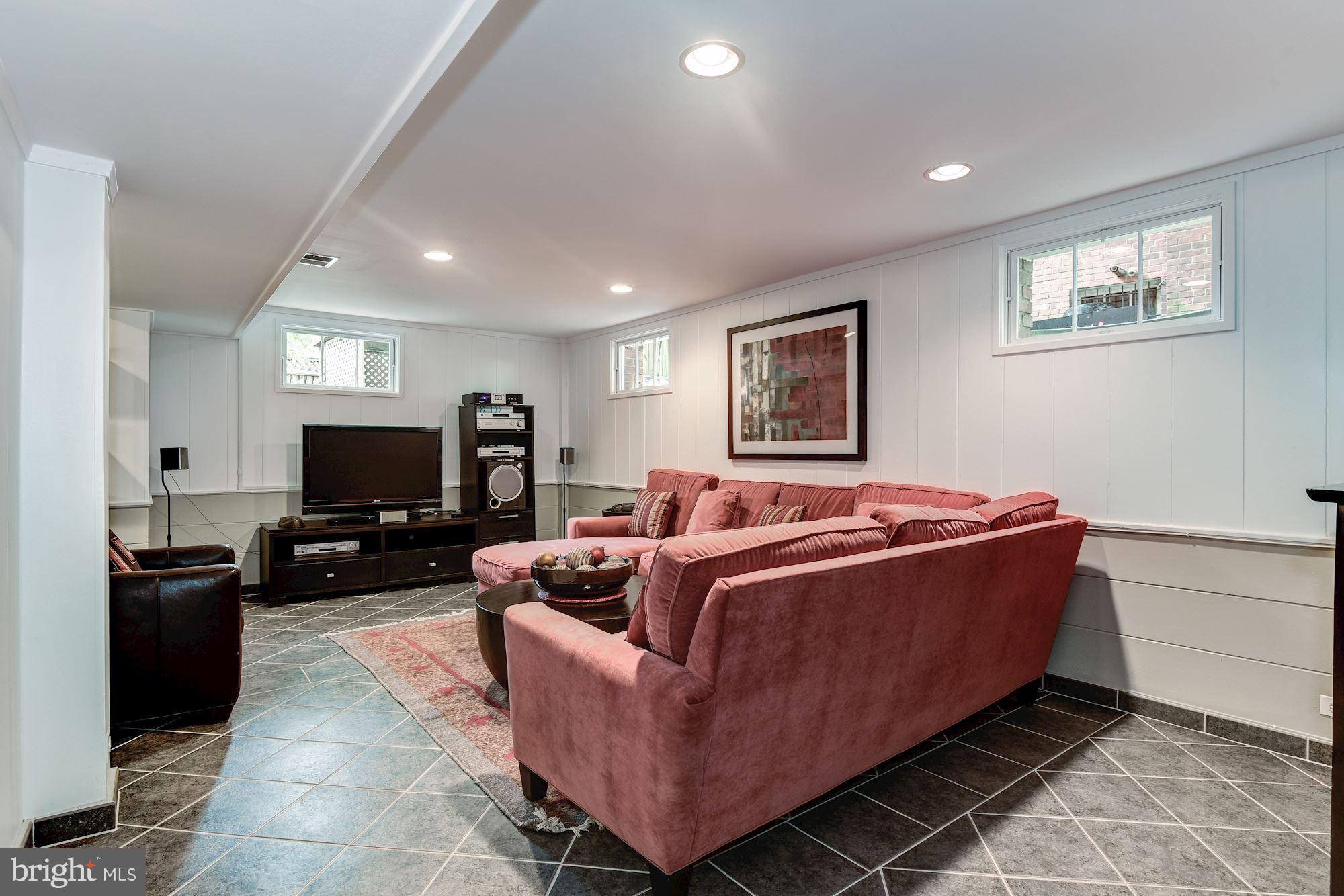 1675 Primrose Road Northwest Washington, DC 20012 - Photo 19 of 26 Basement