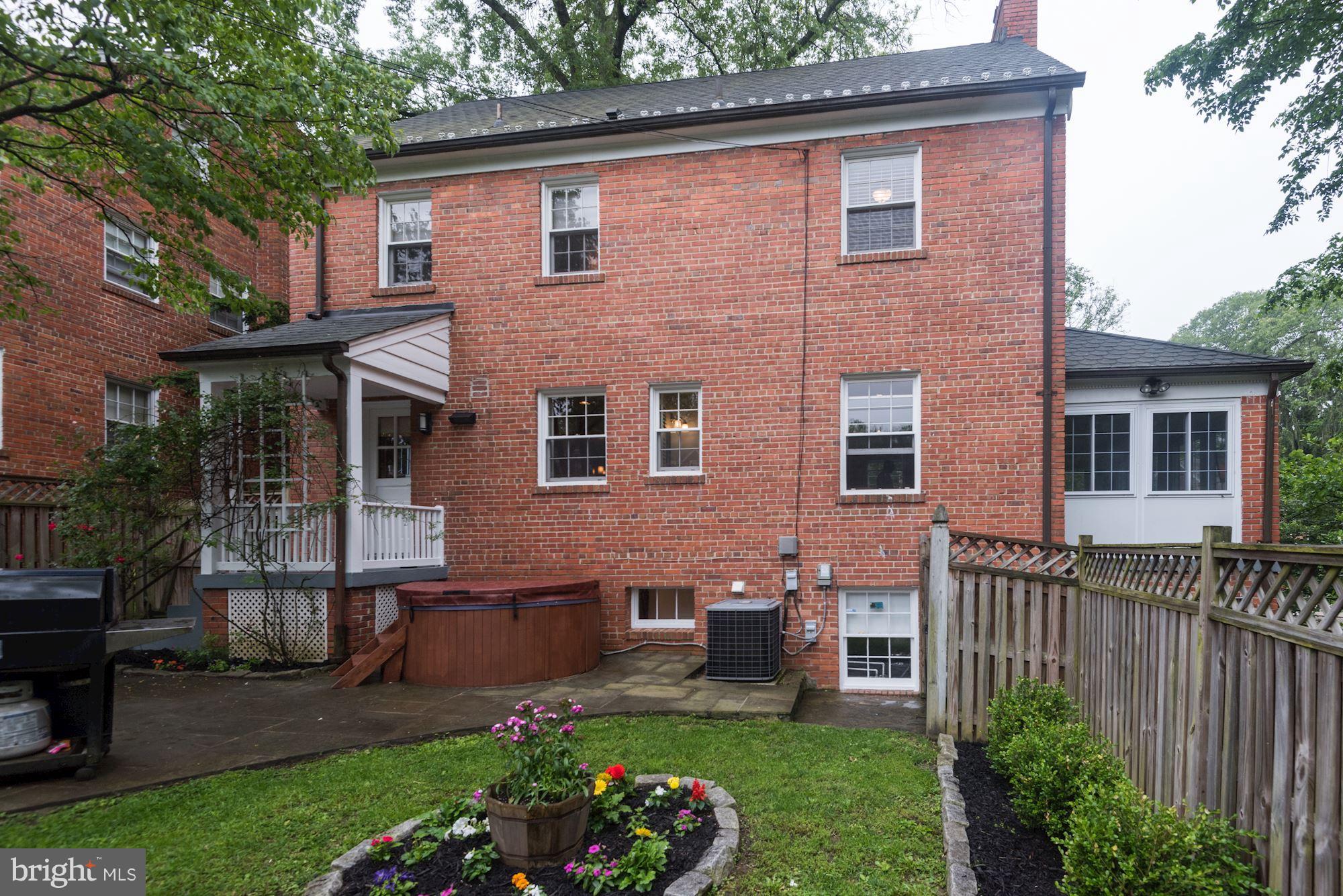 1675 Primrose Road Northwest Washington, DC 20012 - Photo 24 of 26 Exterior (Rear)