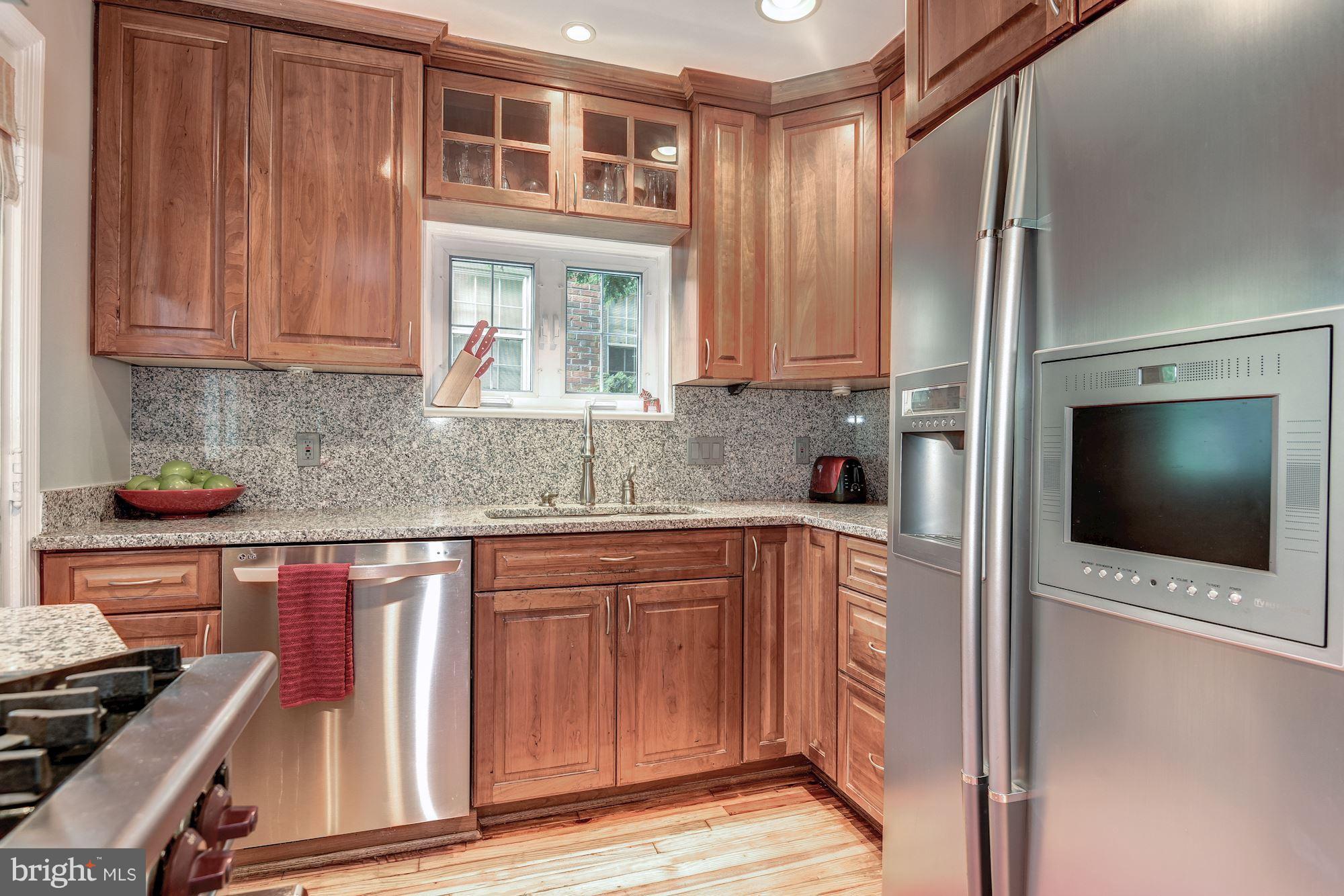 1675 Primrose Road Northwest Washington, DC 20012 - Photo 9 of 26 Kitchen