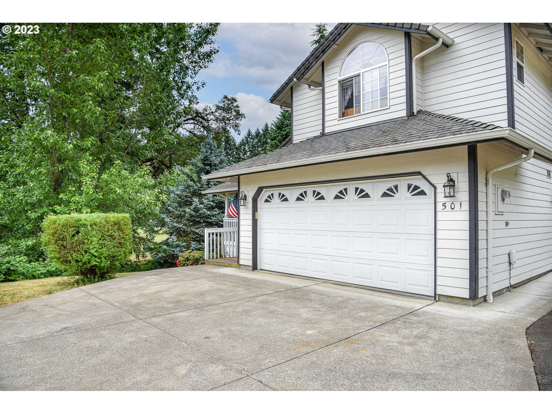501 Bennett Creek Road Cottage Grove, OR 97424 - Photo 2 of 33 Gallery Image 2