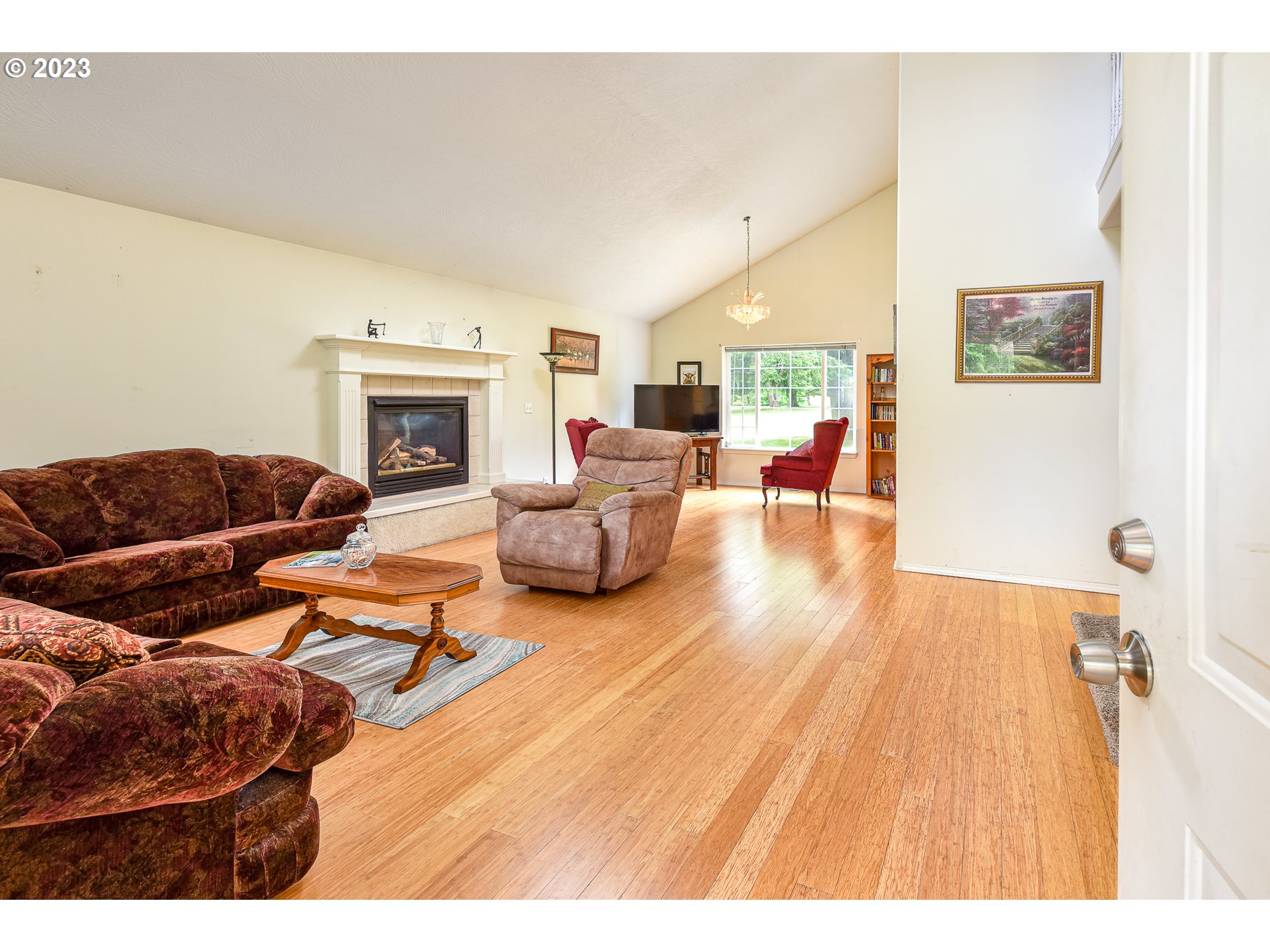 501 Bennett Creek Road Cottage Grove, OR 97424 - Photo 7 of 33 Gallery Image 7
