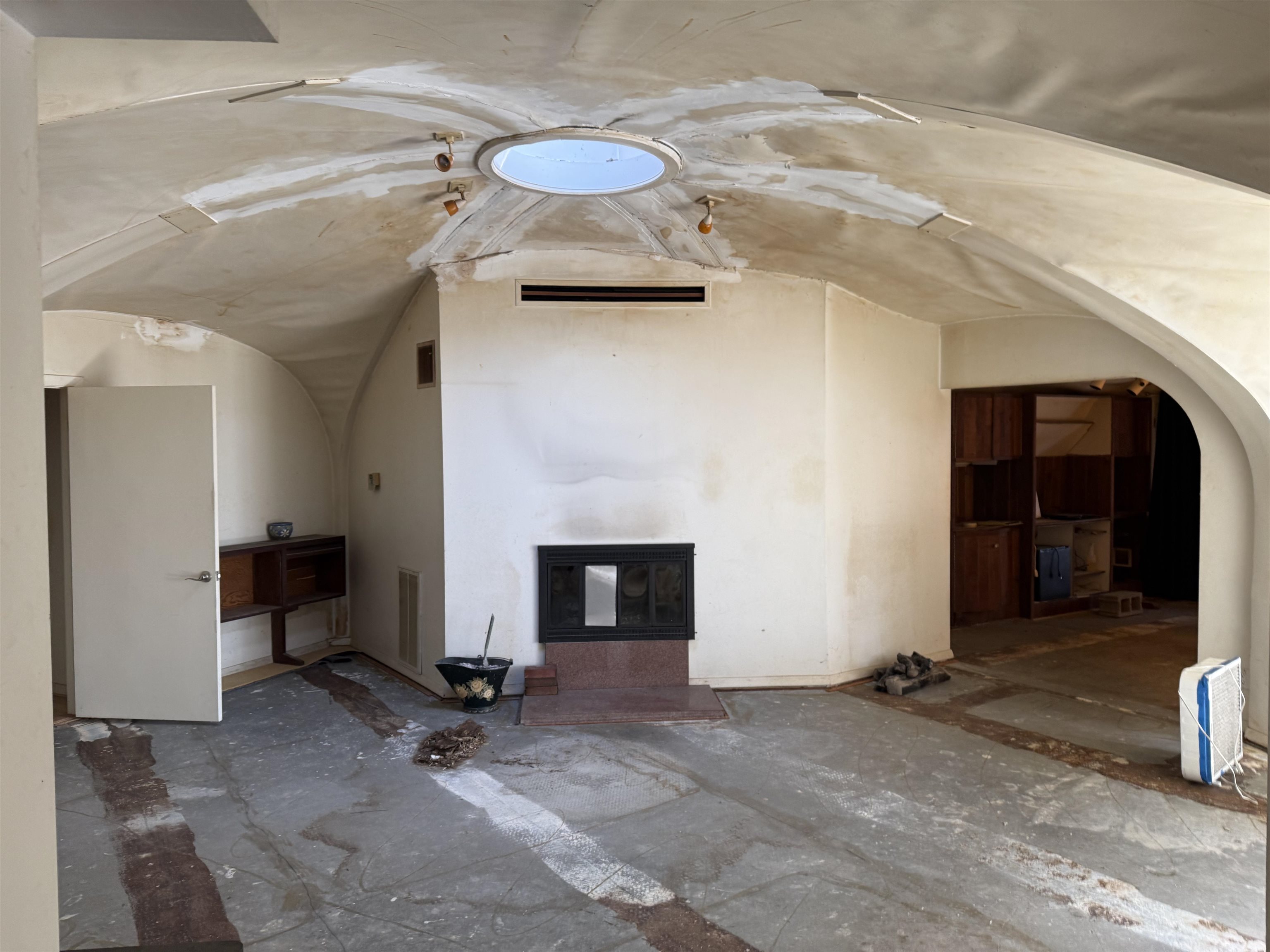 470 Jewett Road Hopkinton, NH 03229 - Photo 4 of 20