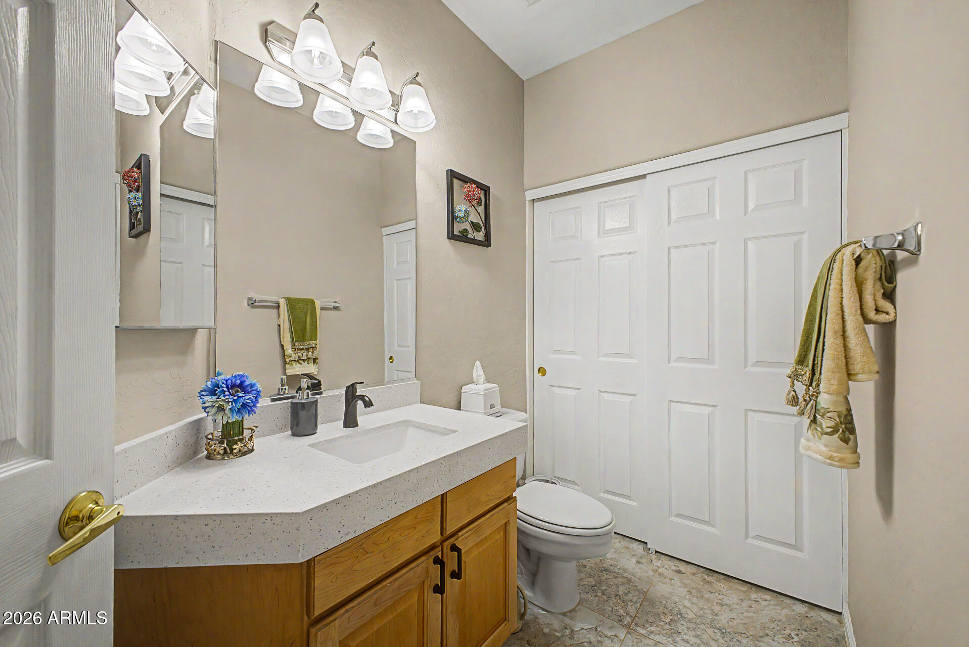 755 East Orchid Lane Gilbert, AZ 85296 - Photo 29 of 47 19 - Orchid