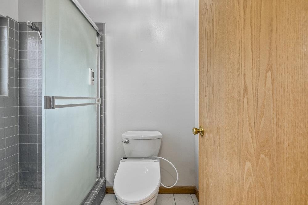 9355 Canyon Oak Road Salinas, CA 93907 - Photo 16 of 38 Gallery Image 16