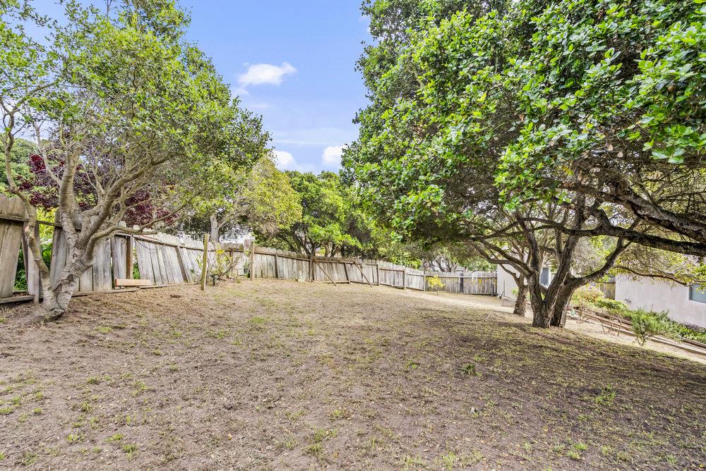 9355 Canyon Oak Road Salinas, CA 93907 - Photo 24 of 38 Gallery Image 24