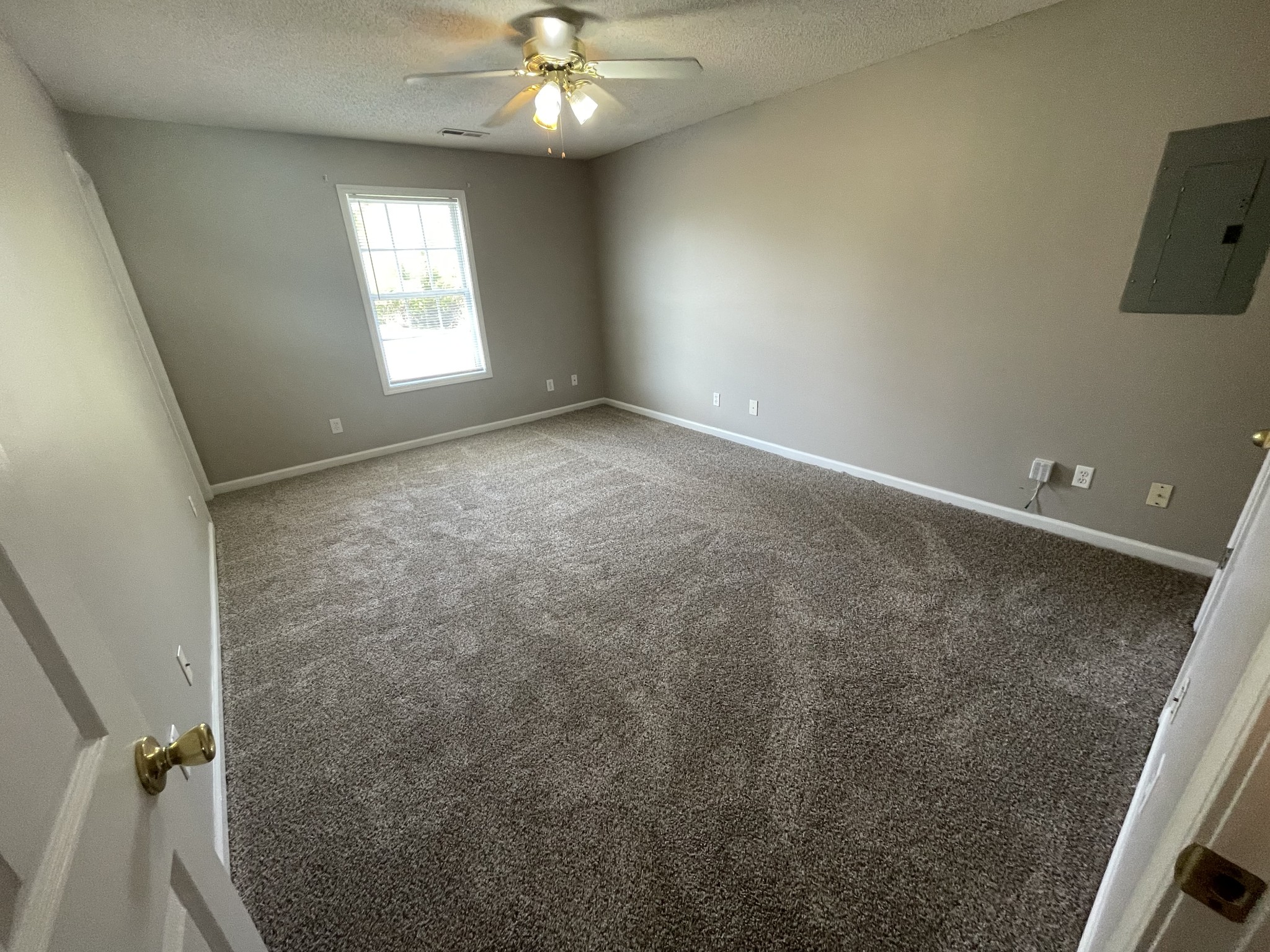 1031 McClardy Road Clarksville, TN 37042 - Photo 5 of 10
