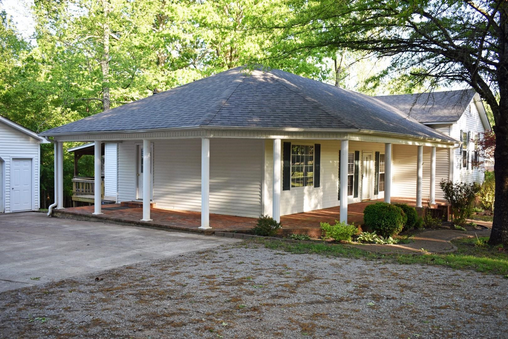 940 Verles King Road Medon, TN 38356 - Photo 2 of 27 Photo 2