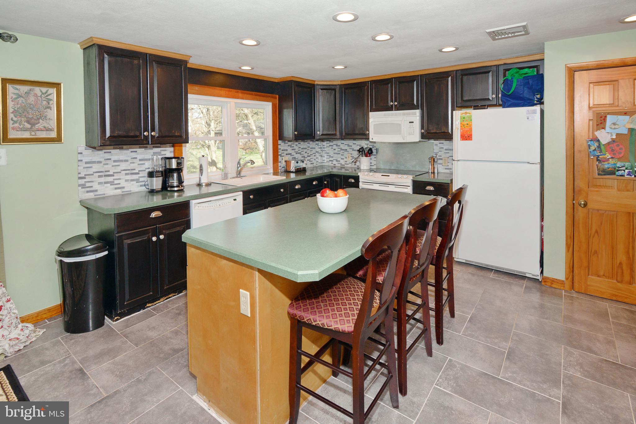 820 Wells Road Phoenixville, PA 19460 - Photo 8 of 32 Gallery Image 8