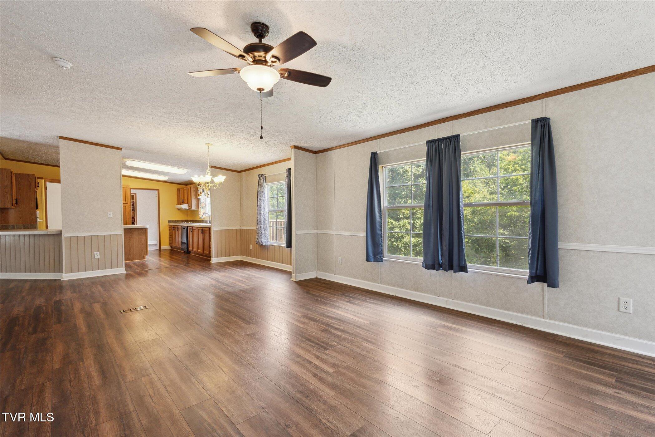 4035 Ridge Road Kingsport, TN 37660 - Photo 13 of 52 10-4035-Ridge-Rd-Kingsport-TN-37660-Wind