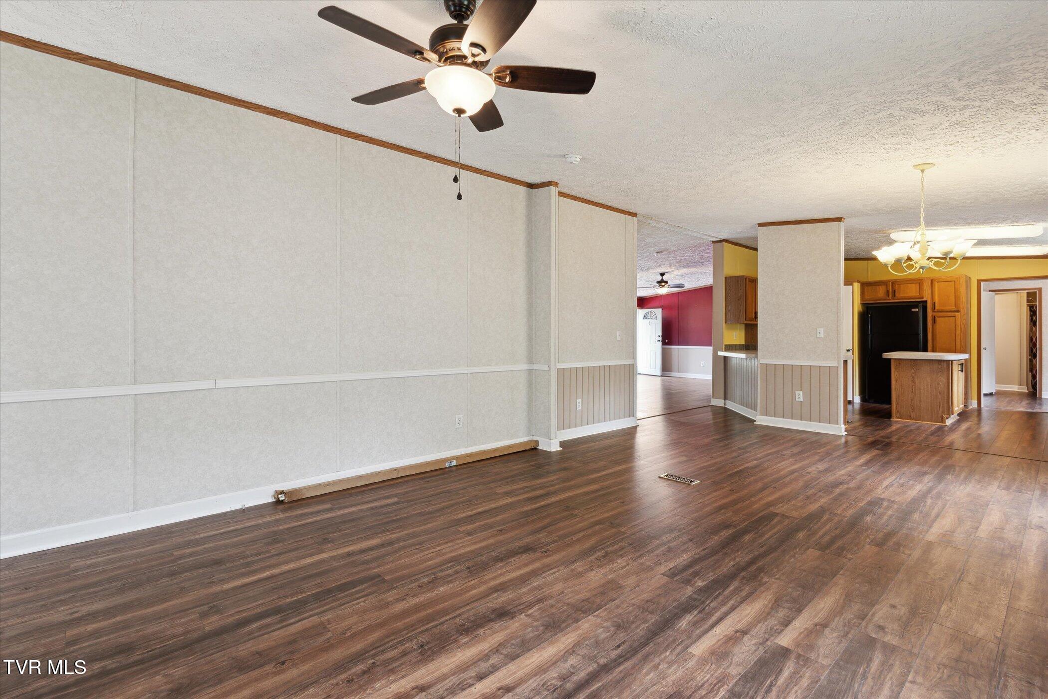 4035 Ridge Road Kingsport, TN 37660 - Photo 14 of 52 11-4035-Ridge-Rd-Kingsport-TN-37660-Wind