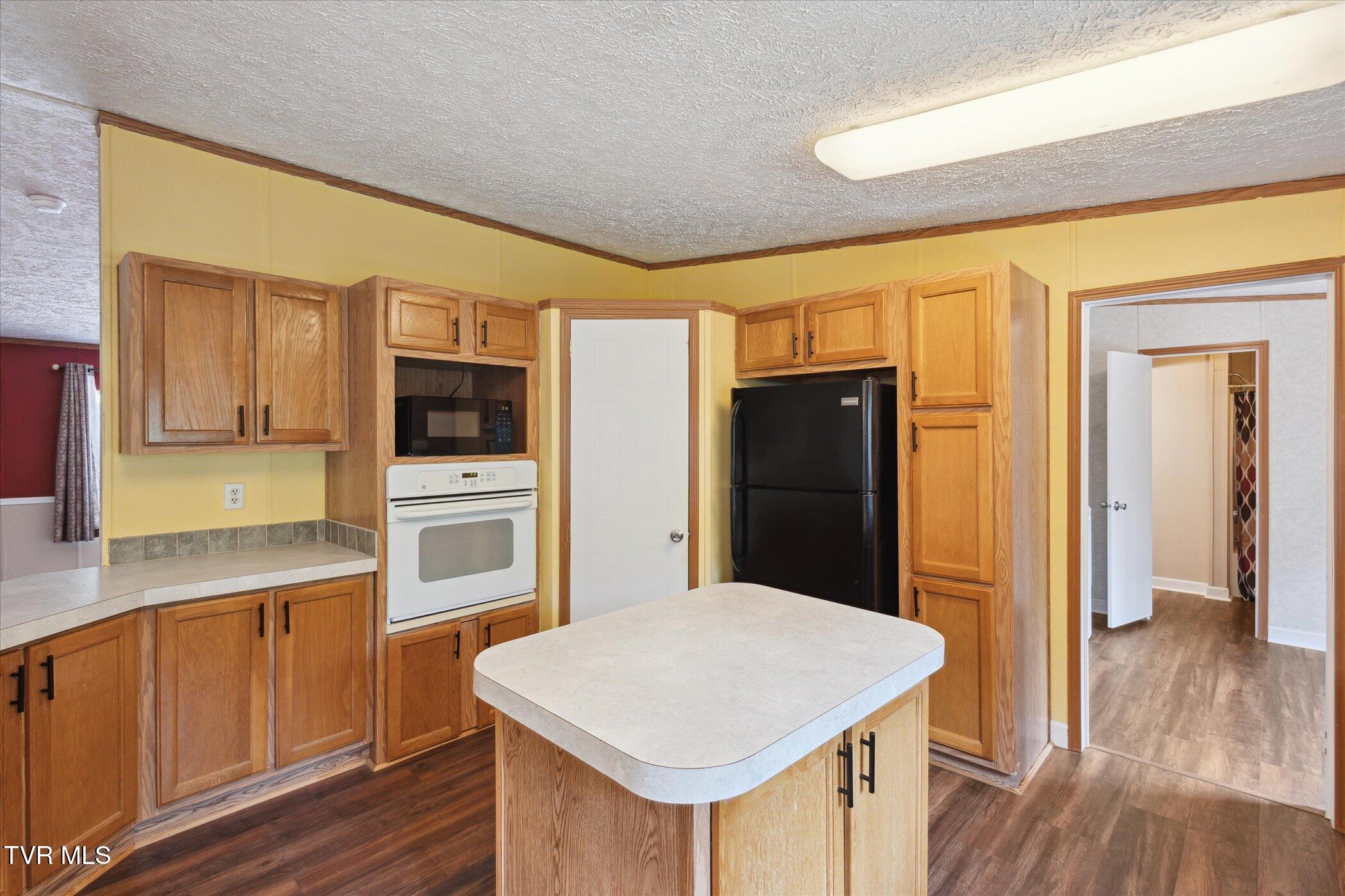 4035 Ridge Road Kingsport, TN 37660 - Photo 16 of 52 14-4035-Ridge-Rd-Kingsport-TN-37660-Wind