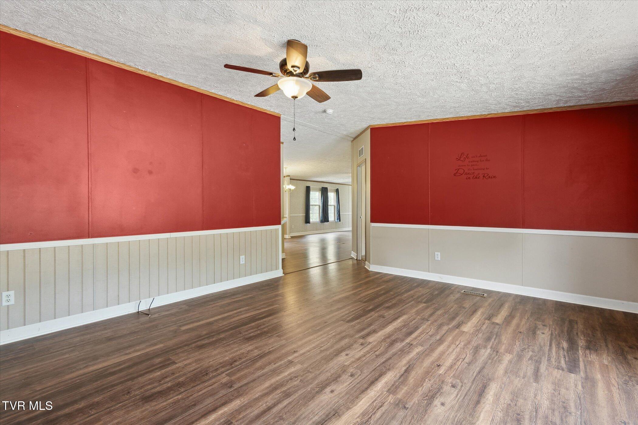 4035 Ridge Road Kingsport, TN 37660 - Photo 3 of 52 05-4035-Ridge-Rd-Kingsport-TN-37660-Wind